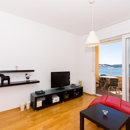 Apartment Labadusa Trogir Exterior foto