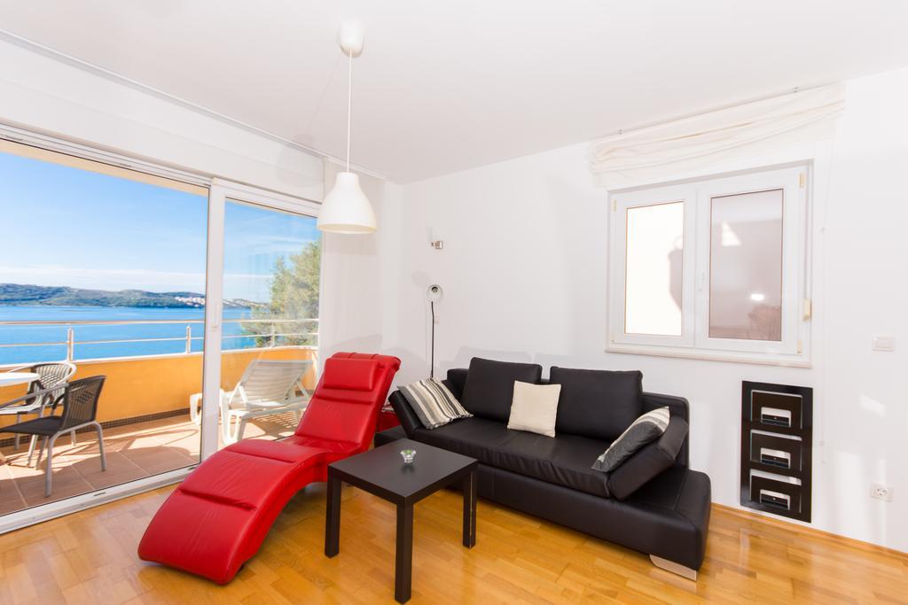 Apartment Labadusa Trogir Exterior foto